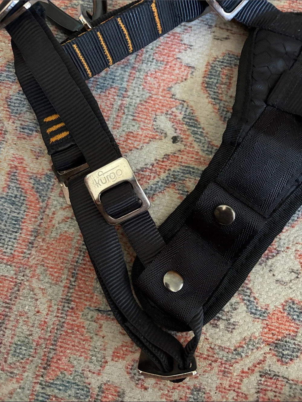 Kurgo Tru-Fit Enhanced Strength Crash Tested Smart Car Dog Harness, MED, unused!